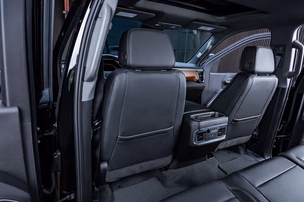 2026 GMC Sierra 2500HD Denali Crew Cab Image 35