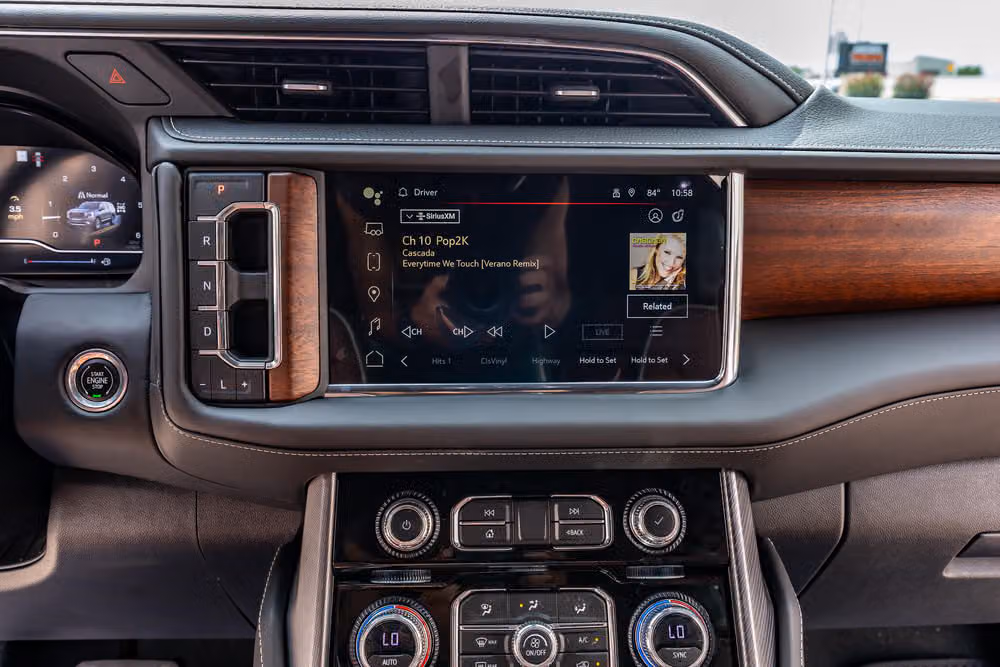 2023 GMC Yukon Denali Ultimate Image 25