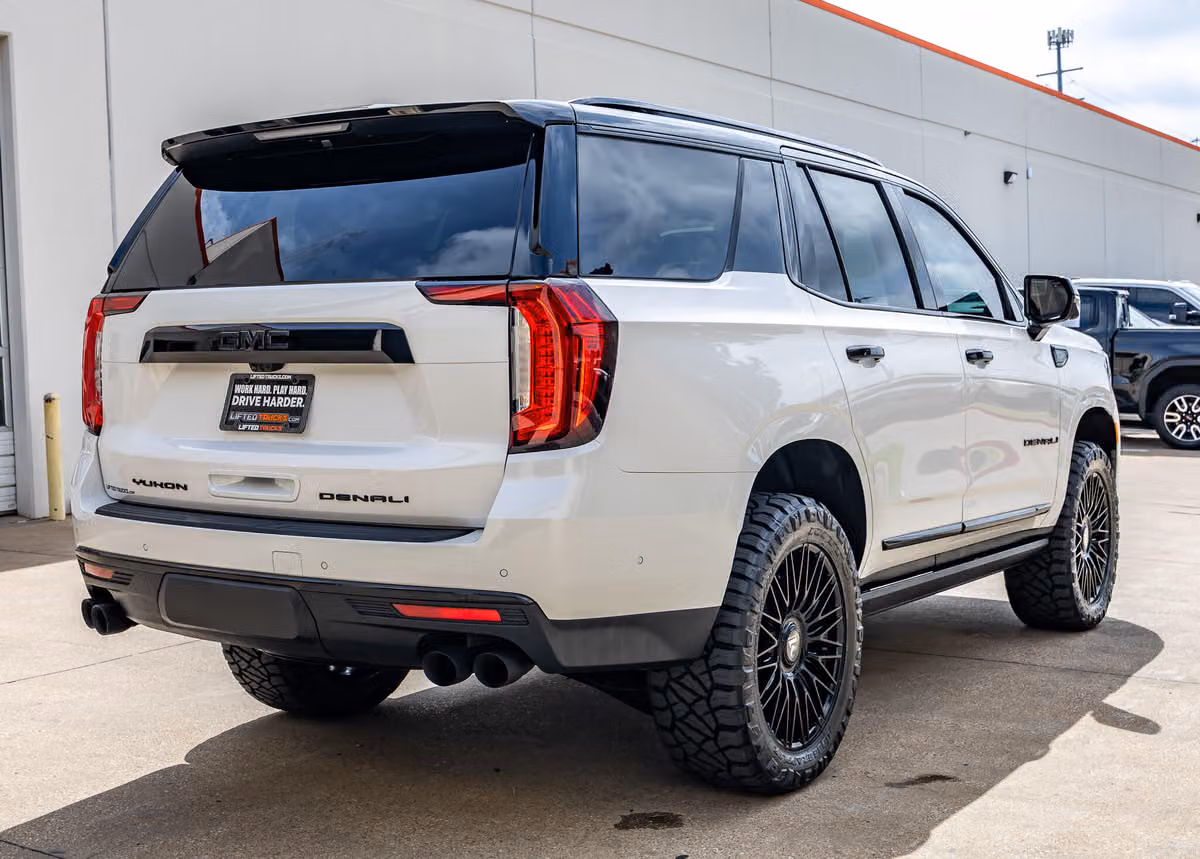 2023 GMC Yukon Denali Ultimate