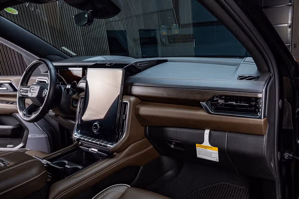 2026 GMC Yukon XL Denali Ultimate Image 18