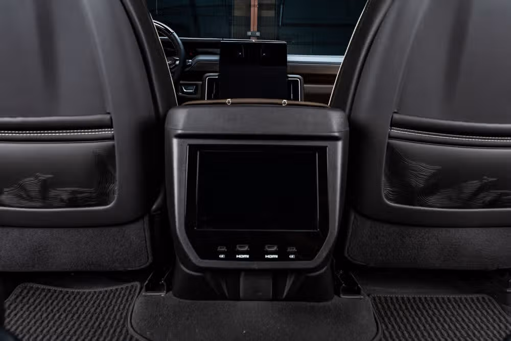 2026 GMC Yukon XL Denali Ultimate Image 35