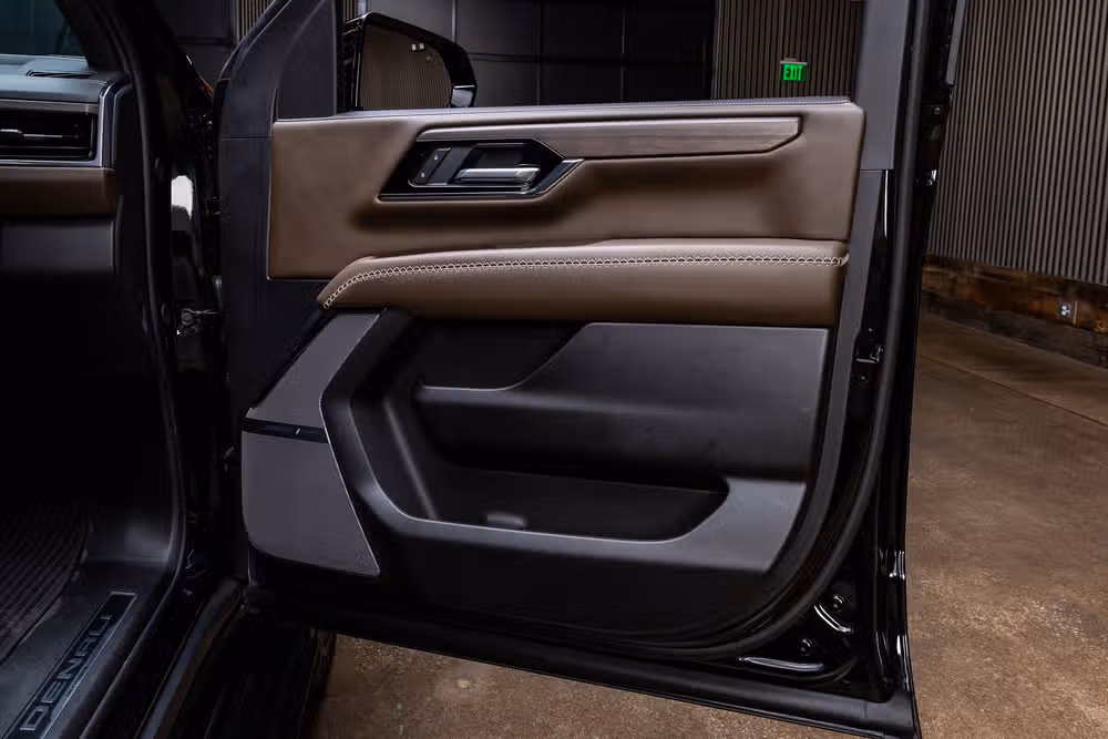 2026 GMC Yukon XL Denali Ultimate Image 41