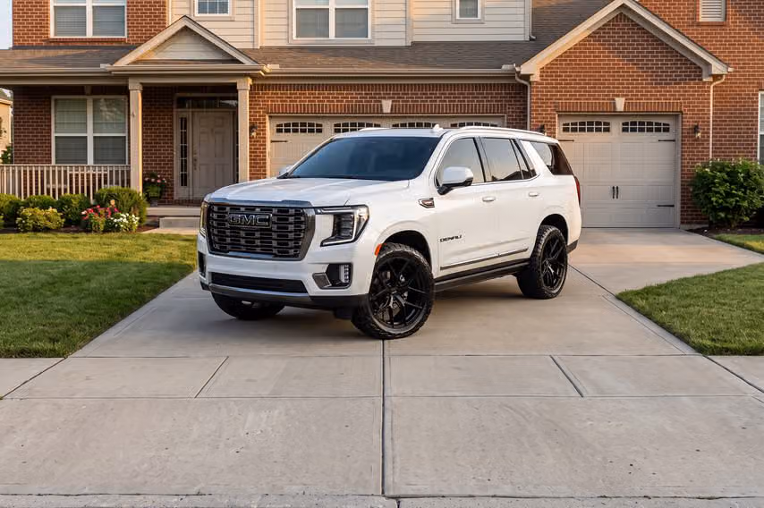 2026 GMC Yukon Denali Image 43
