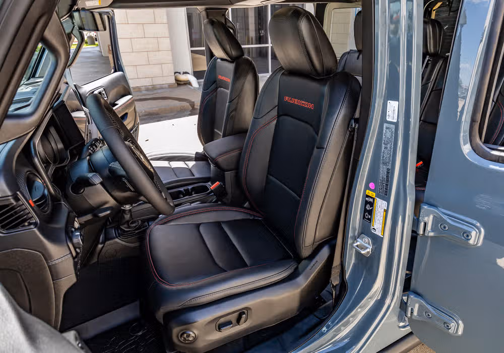 2025 Jeep Wrangler Rubicon X Image 29