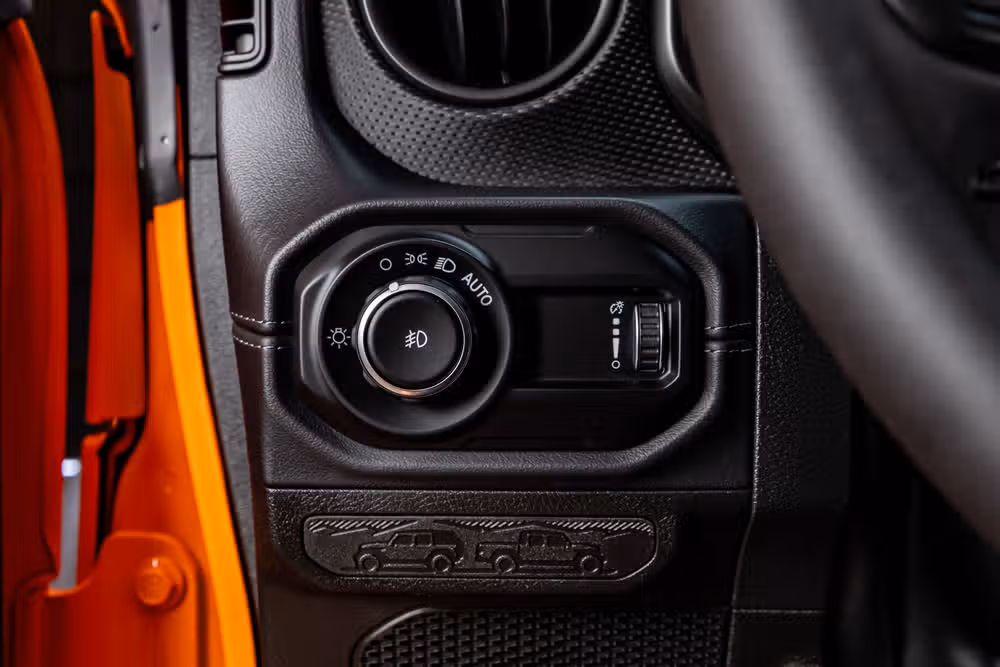 2025 Jeep Wrangler Rubicon X Image 22