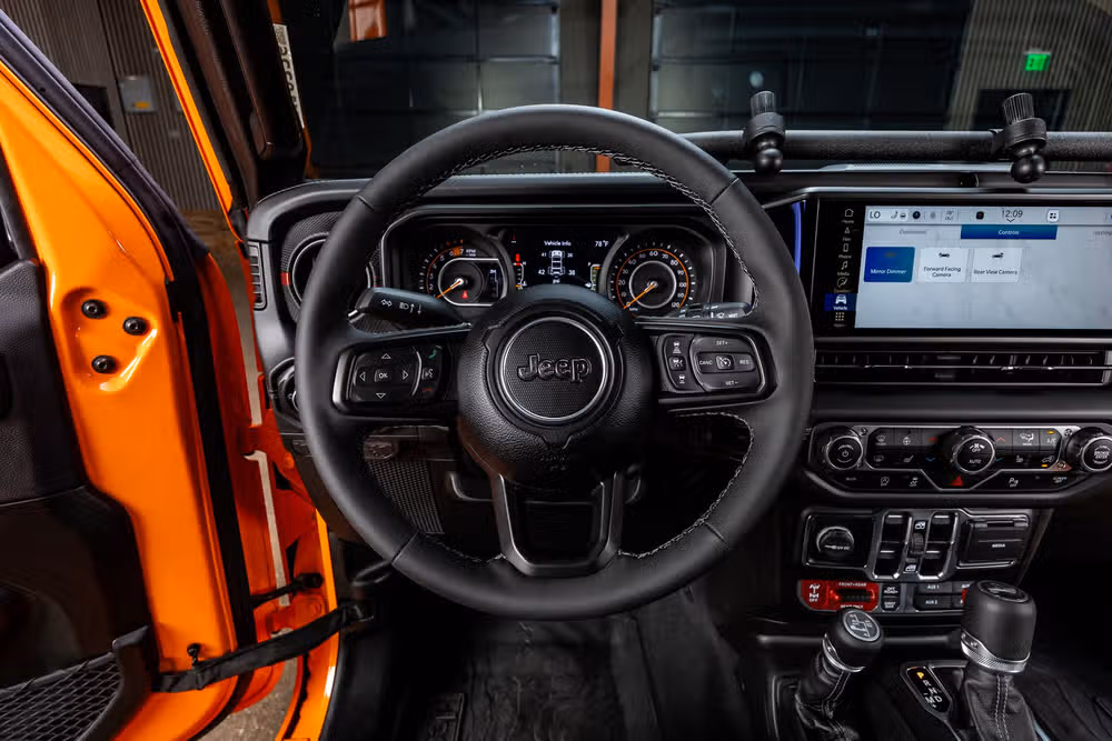 2025 Jeep Wrangler Rubicon X Image 19