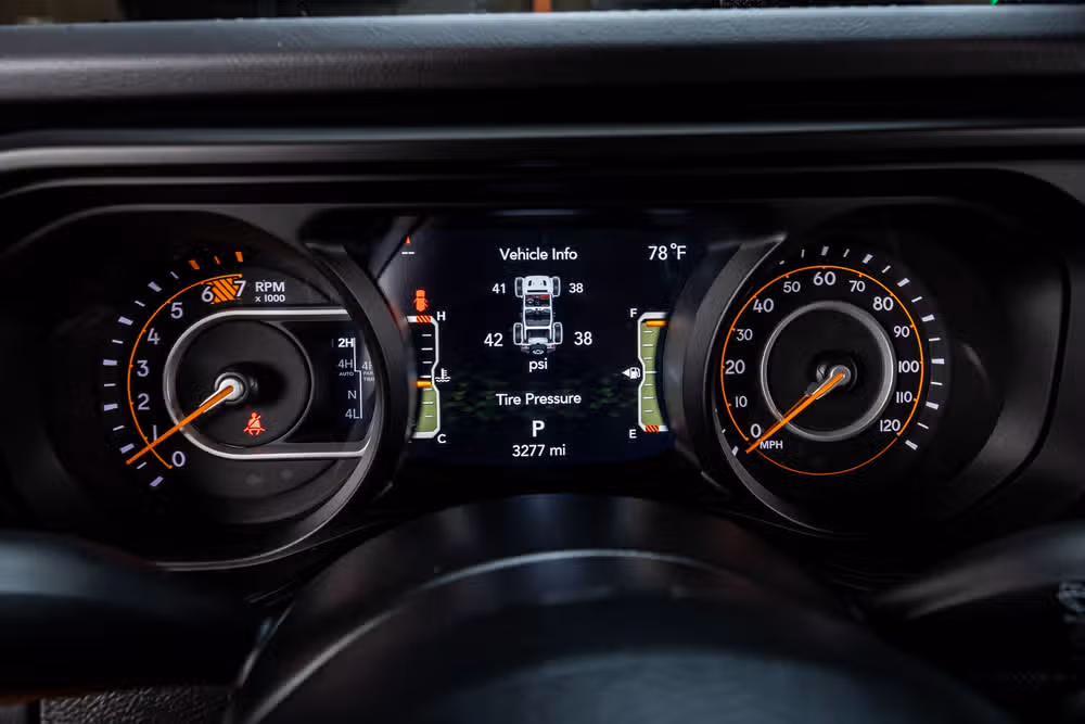 2025 Jeep Wrangler Rubicon X Image 20