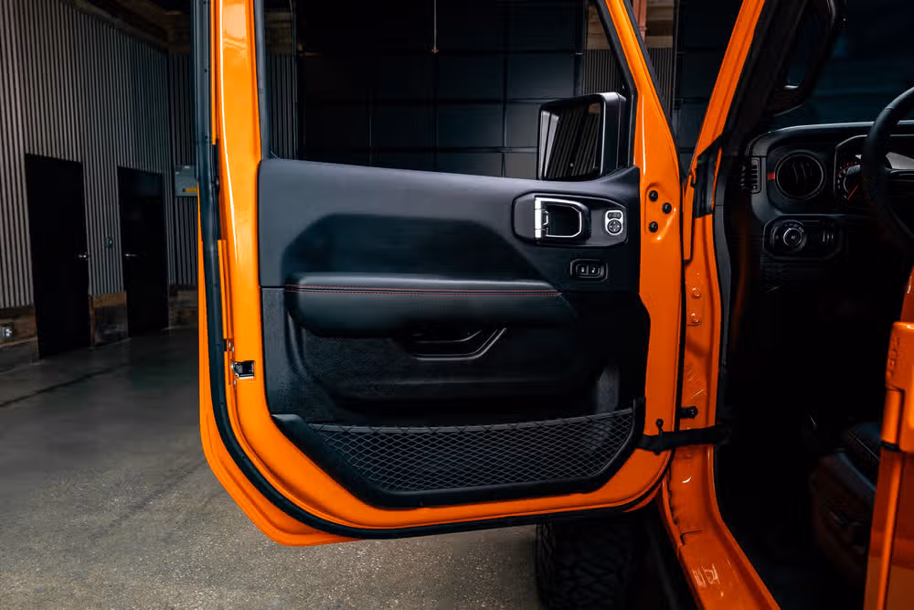 2025 Jeep Wrangler Rubicon X Image 36