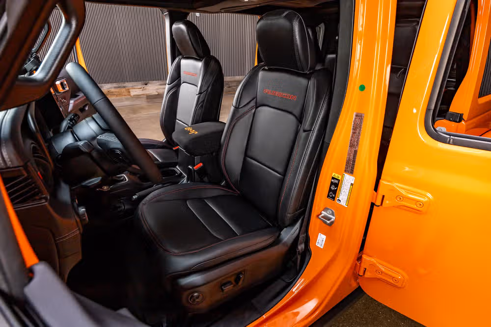 2025 Jeep Wrangler Rubicon X Image 30