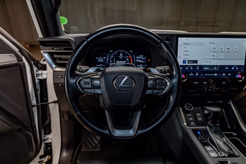 2024 Lexus GX 550 Overtrail+ Image 14