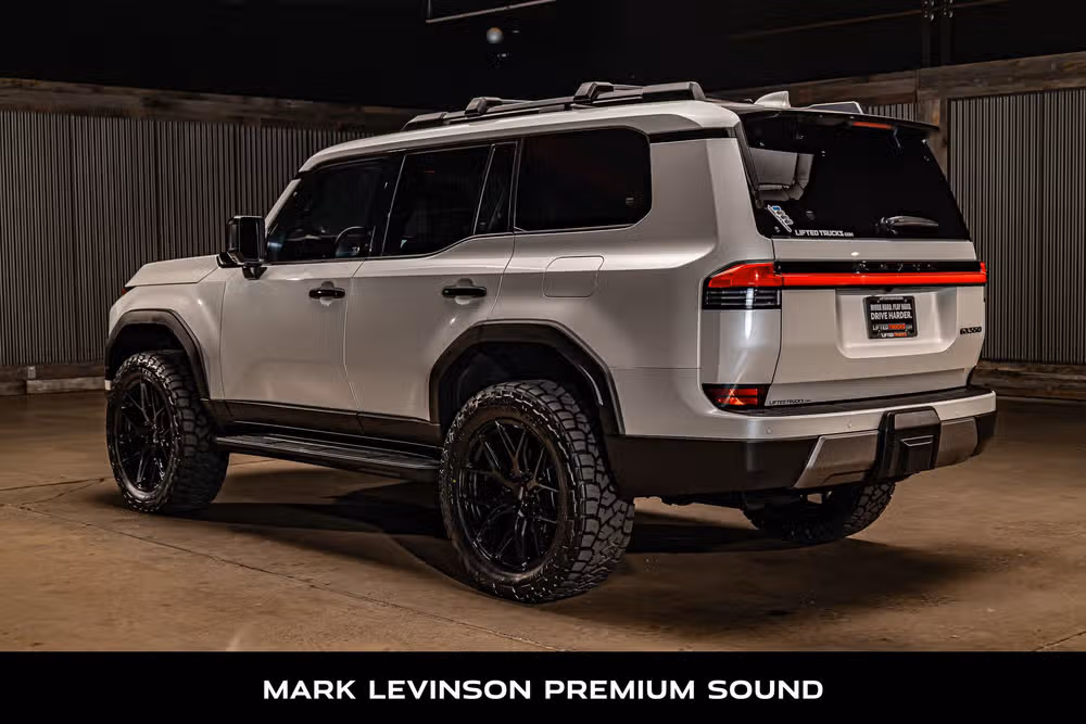 2024 Lexus GX 550 Overtrail+ Image 7