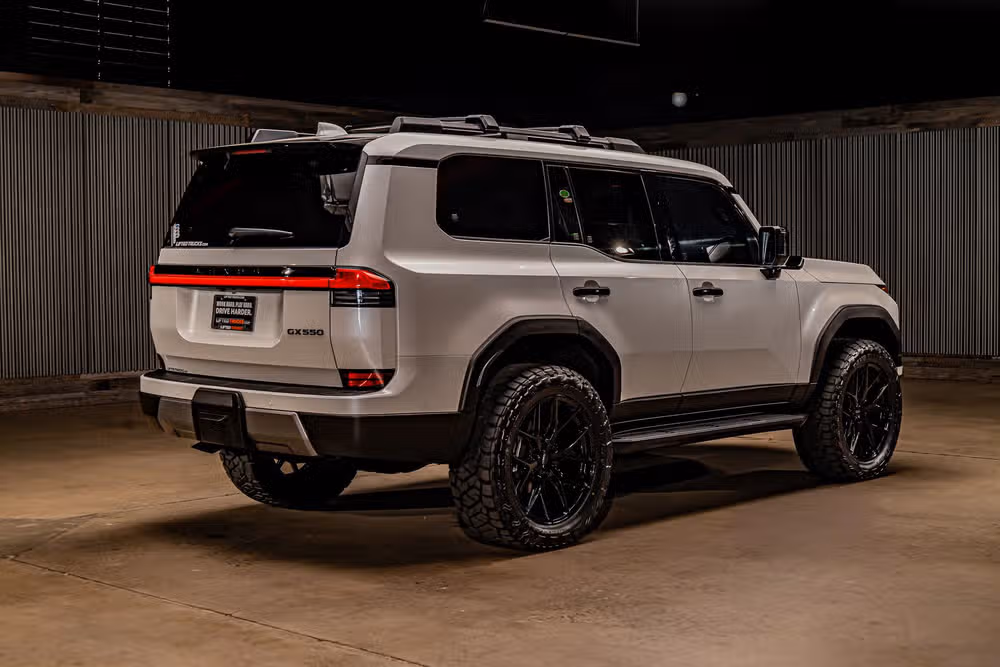 2024 Lexus GX 550 Overtrail+ Image 10