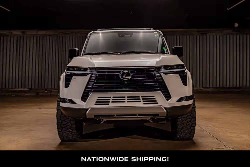 2024 Lexus GX 550 Overtrail+ Image 4