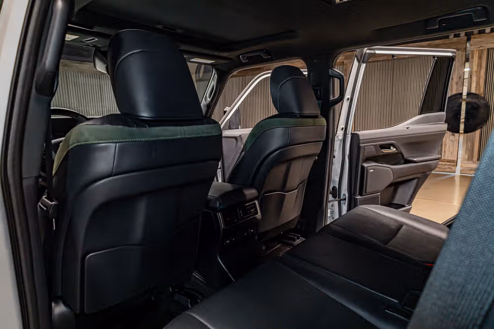 2024 Lexus GX 550 Overtrail+ Image 23