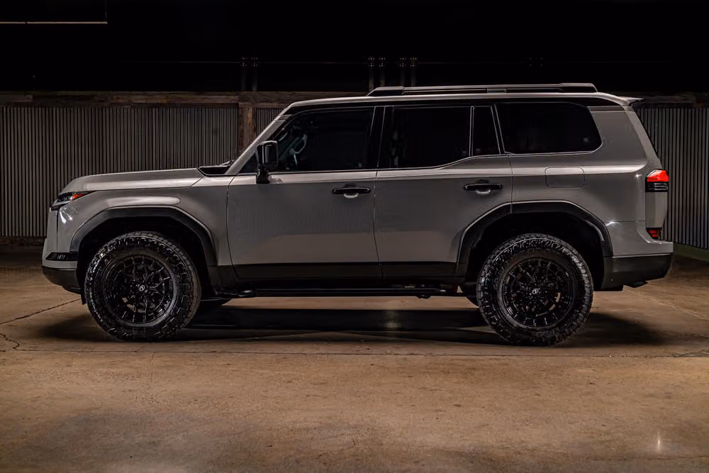 2024 Lexus GX 550 Overtrail+ Image 5