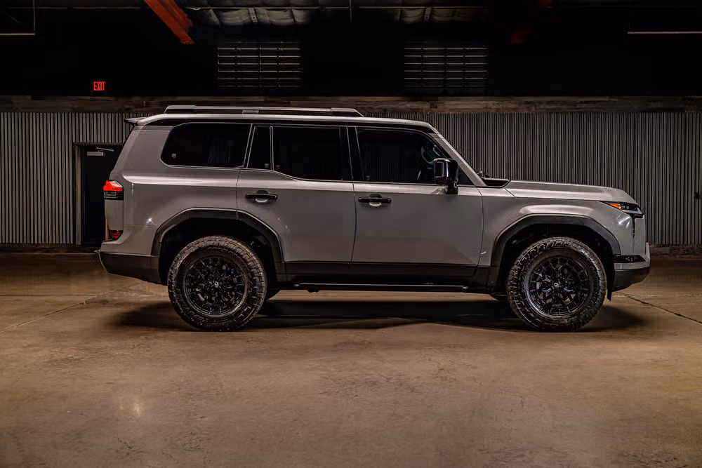 2024 Lexus GX 550 Overtrail+ Image 10