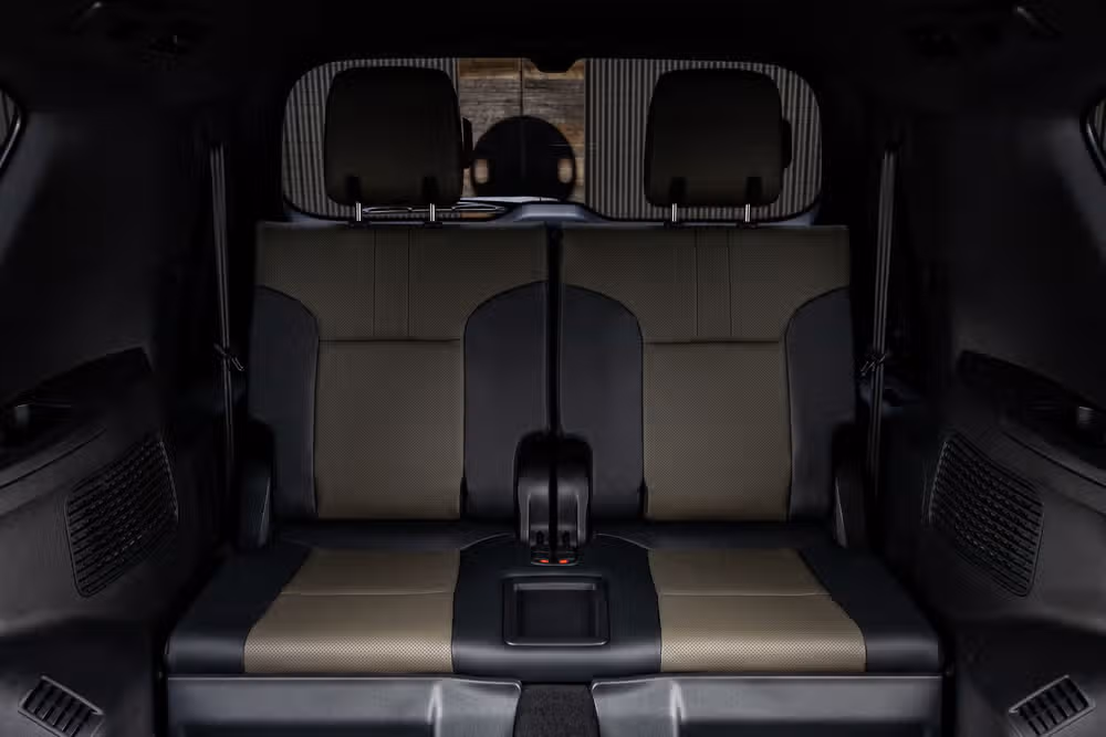 2025 Lexus LX 700h Overtrail Image 37