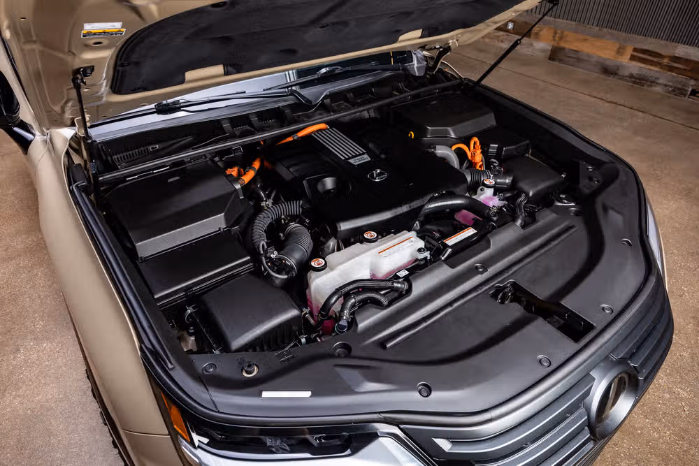 2025 Lexus LX 700h Overtrail Image 43