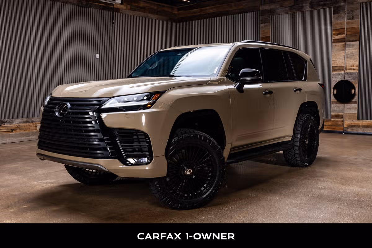 2025 Lexus LX 700h Overtrail
