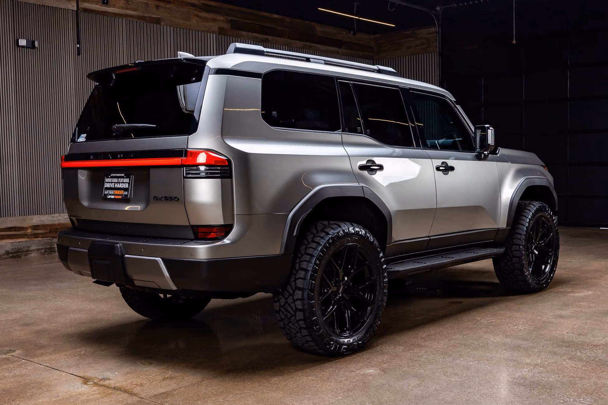 2025 Lexus GX 550 Overtrail+ Image 10