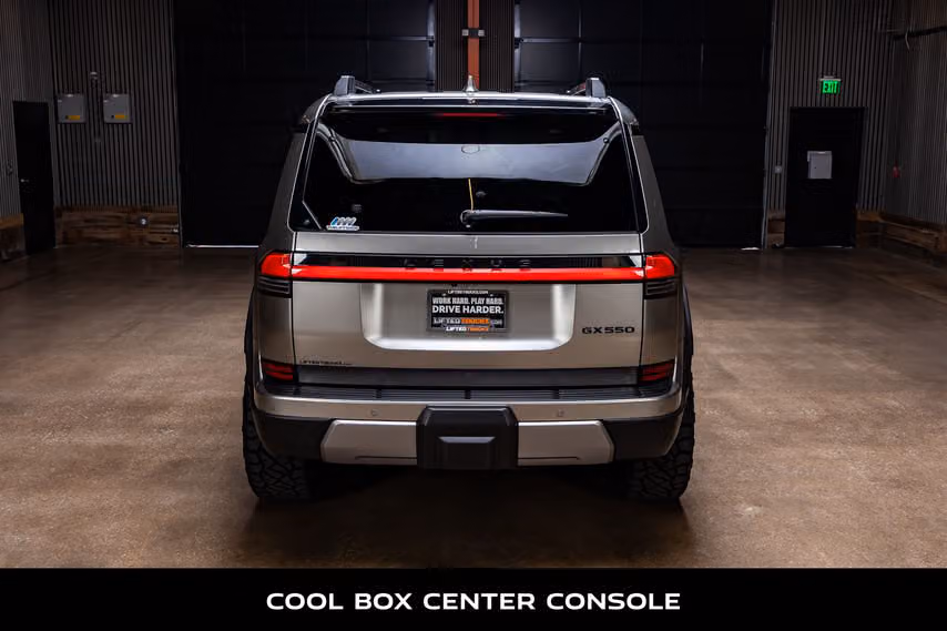 2025 Lexus GX 550 Overtrail+ Image 8