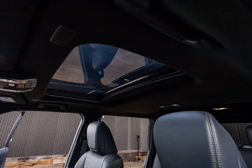 2025 Lexus GX 550 Overtrail+ Image 30