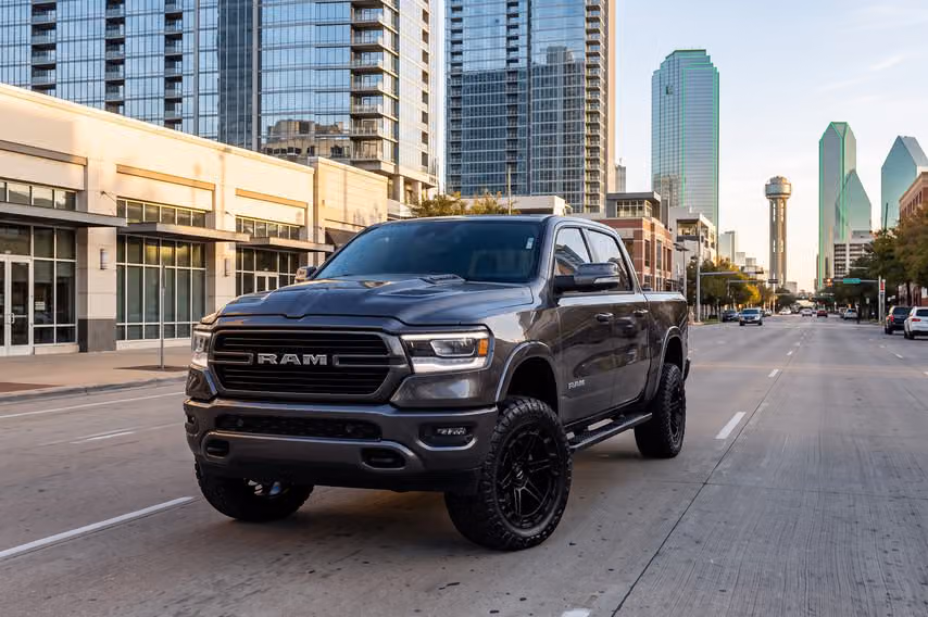 2023 Ram 1500 Laramie LARAMIE Crew Cab Image 44