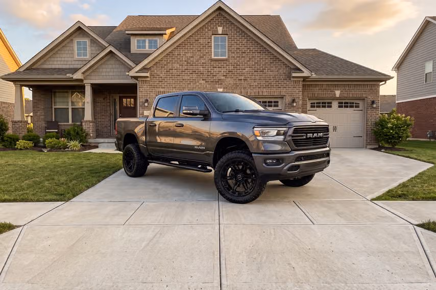 2023 Ram 1500 Laramie LARAMIE Crew Cab Image 43