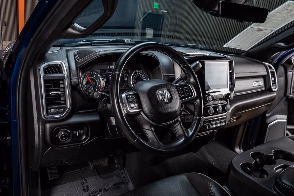 2022 Ram 3500 Laramie Mega Cab Image 17