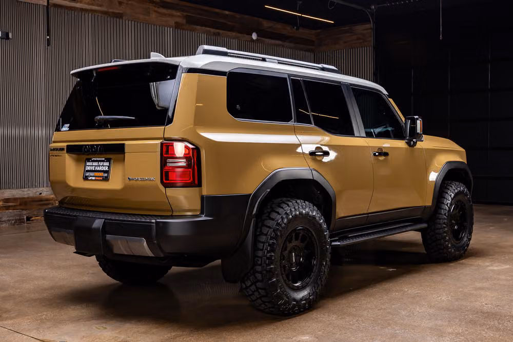 2024 Toyota Land Cruiser Base Image 11