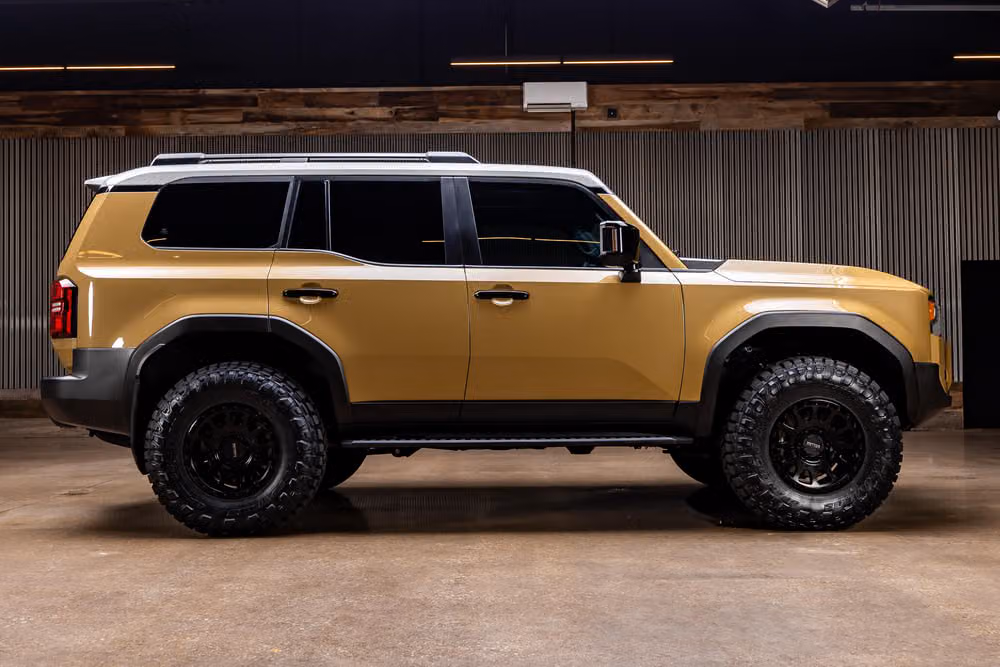 2024 Toyota Land Cruiser Base Image 12