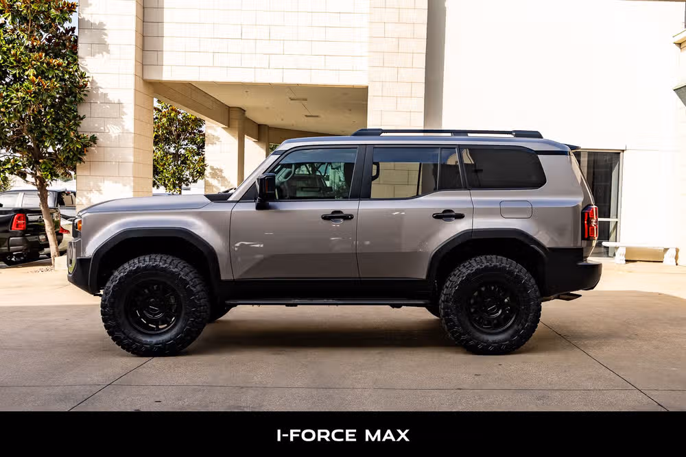 2026 Toyota Land Cruiser Base Image 6
