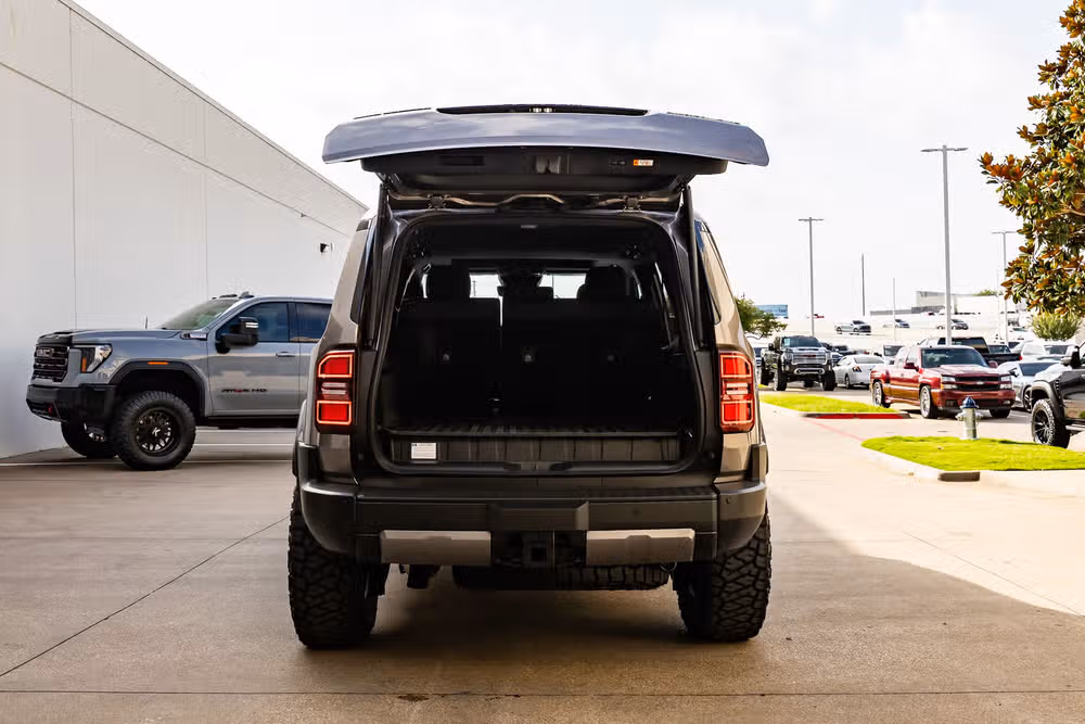 2026 Toyota Land Cruiser Base Image 9