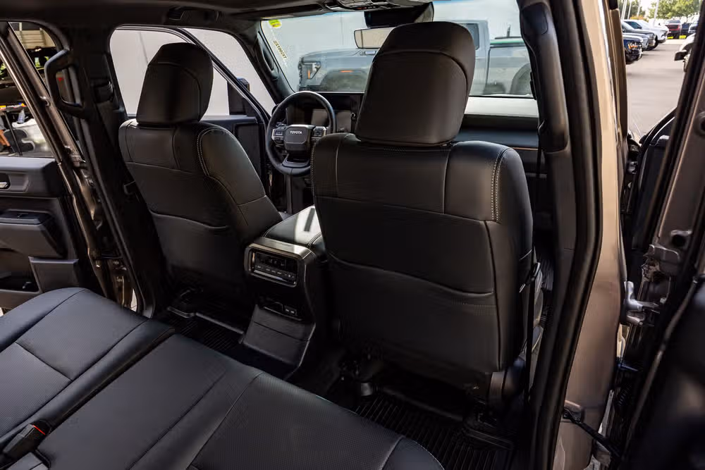 2026 Toyota Land Cruiser Base Image 31
