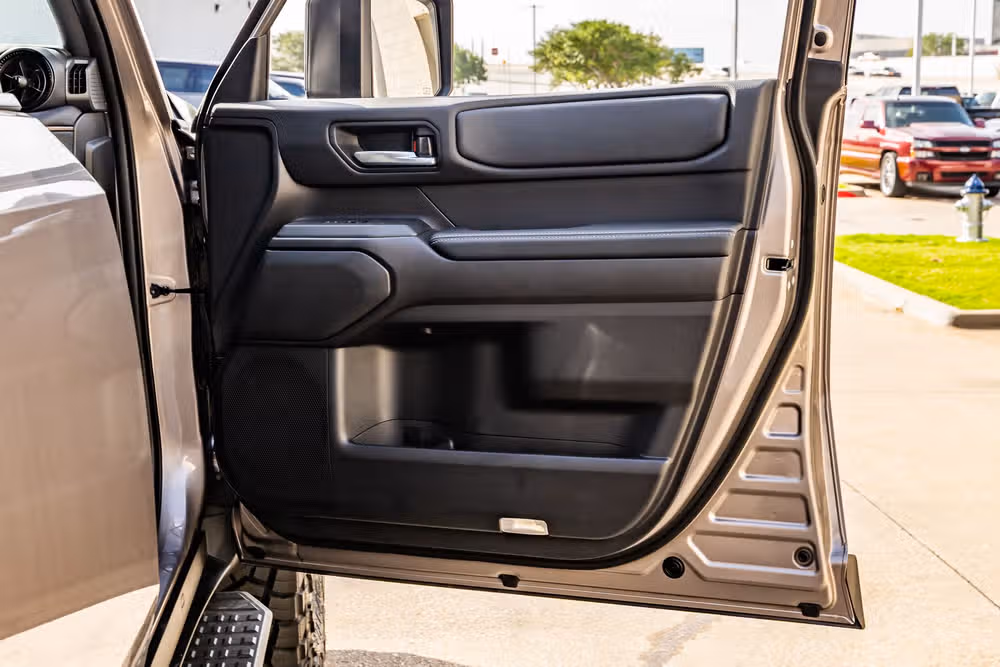 2026 Toyota Land Cruiser Base Image 36