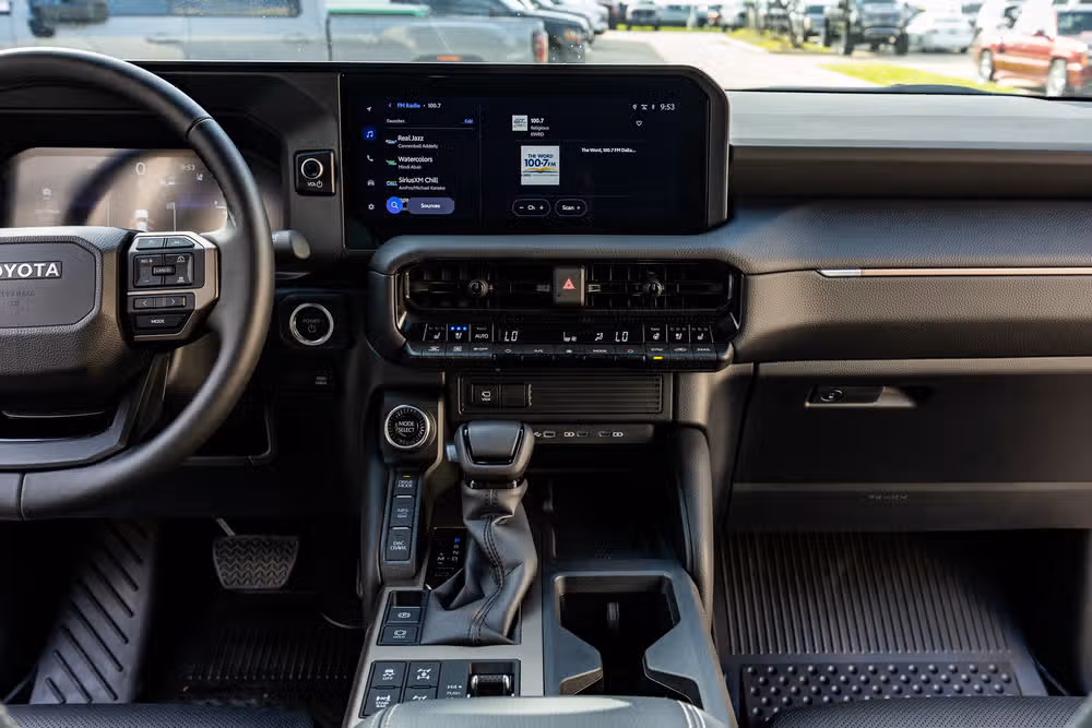 2026 Toyota Land Cruiser Base Image 22