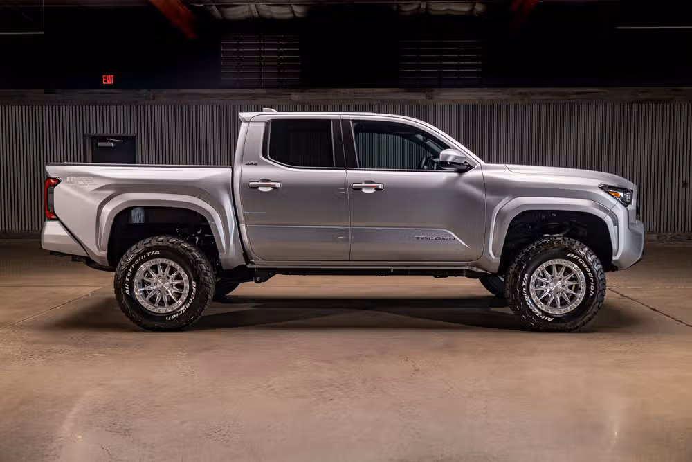 2026 Toyota Tacoma SR5 Double Cab Image 10