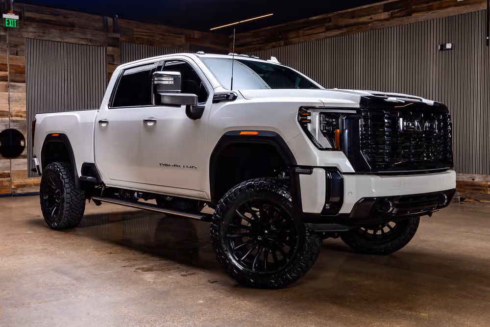 TX09719A - 2024 GMC Sierra 2500HD Denali Ultimate Crew Cab
