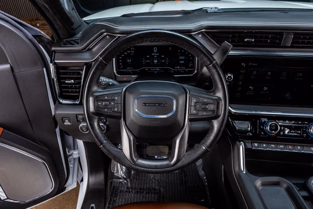 2024 GMC Sierra 2500HD Denali Ultimate Crew Cab Image 19