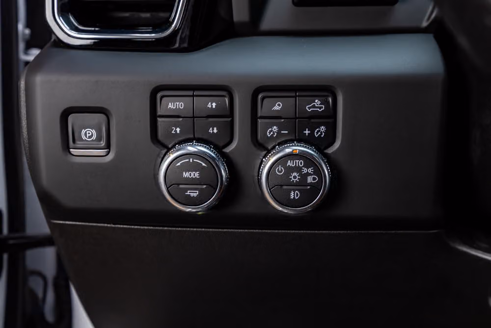 2024 GMC Sierra 2500HD Denali Ultimate Crew Cab Image 22