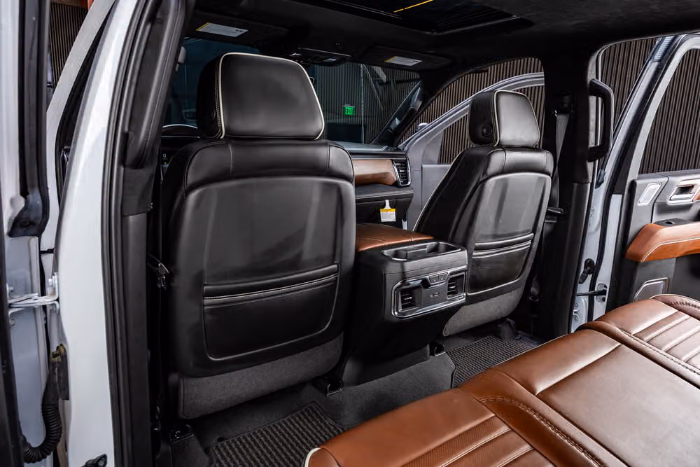 2024 GMC Sierra 2500HD Denali Ultimate Crew Cab Image 35