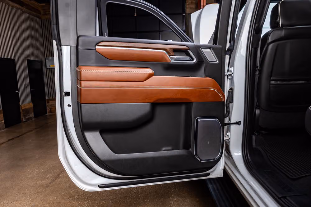 2024 GMC Sierra 2500HD Denali Ultimate Crew Cab Image 39
