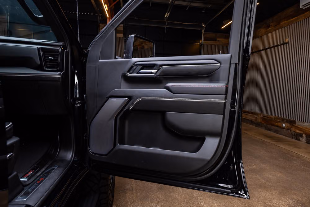 2025 GMC Sierra 2500HD AT4X Crew Cab Image 38