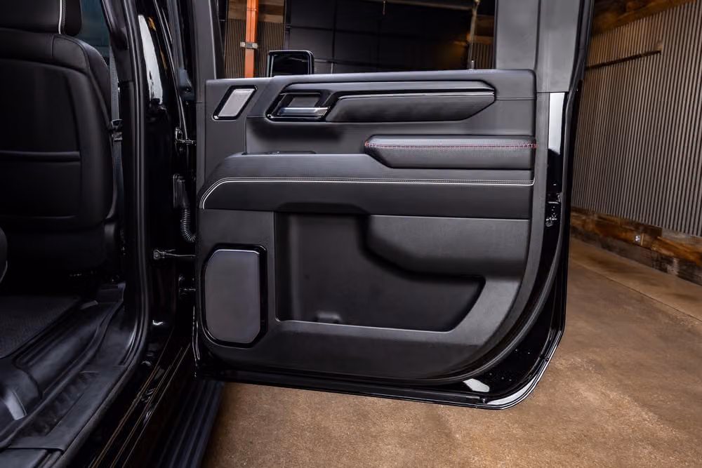 2025 GMC Sierra 2500HD AT4X Crew Cab Image 40