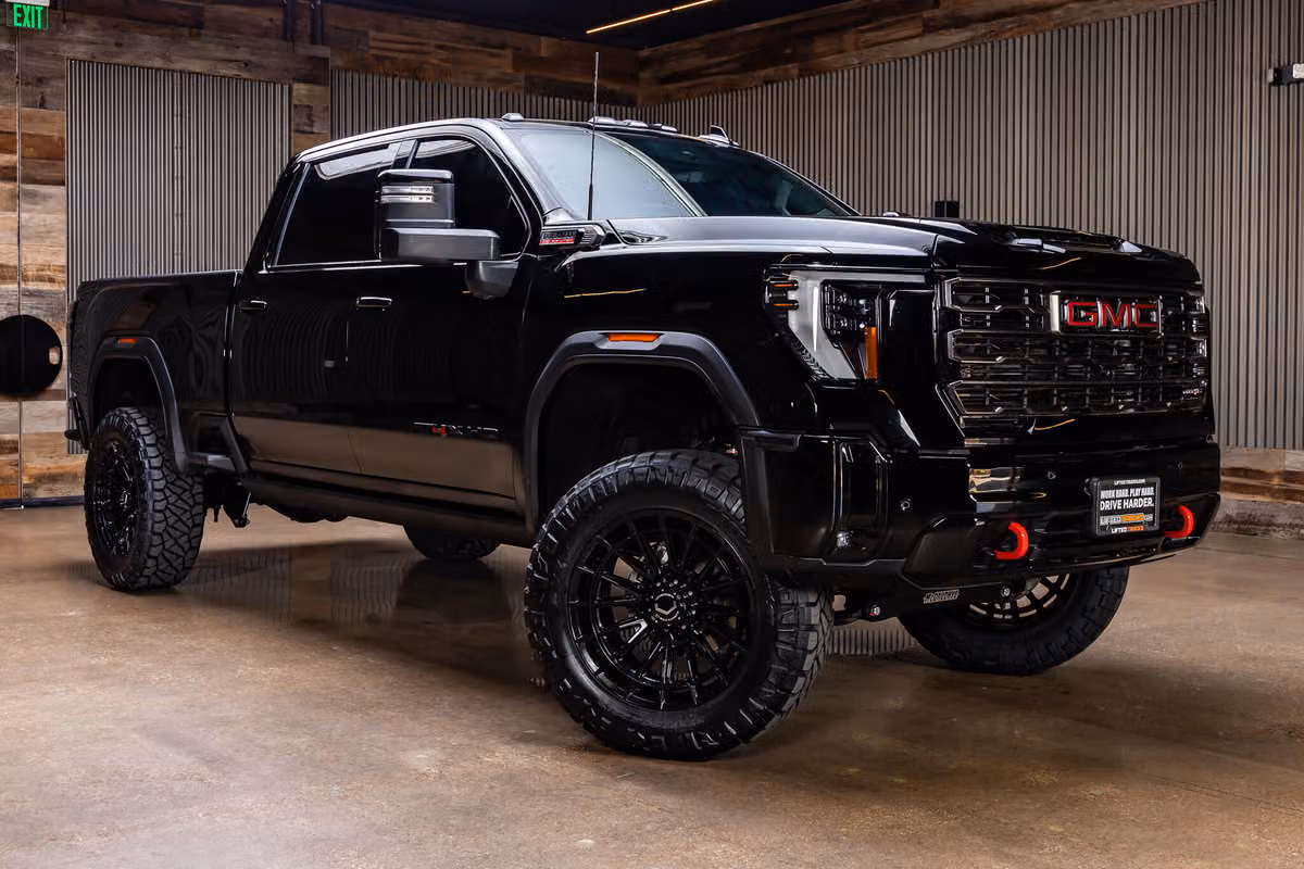 2025 GMC Sierra 2500HD AT4X Crew Cab
