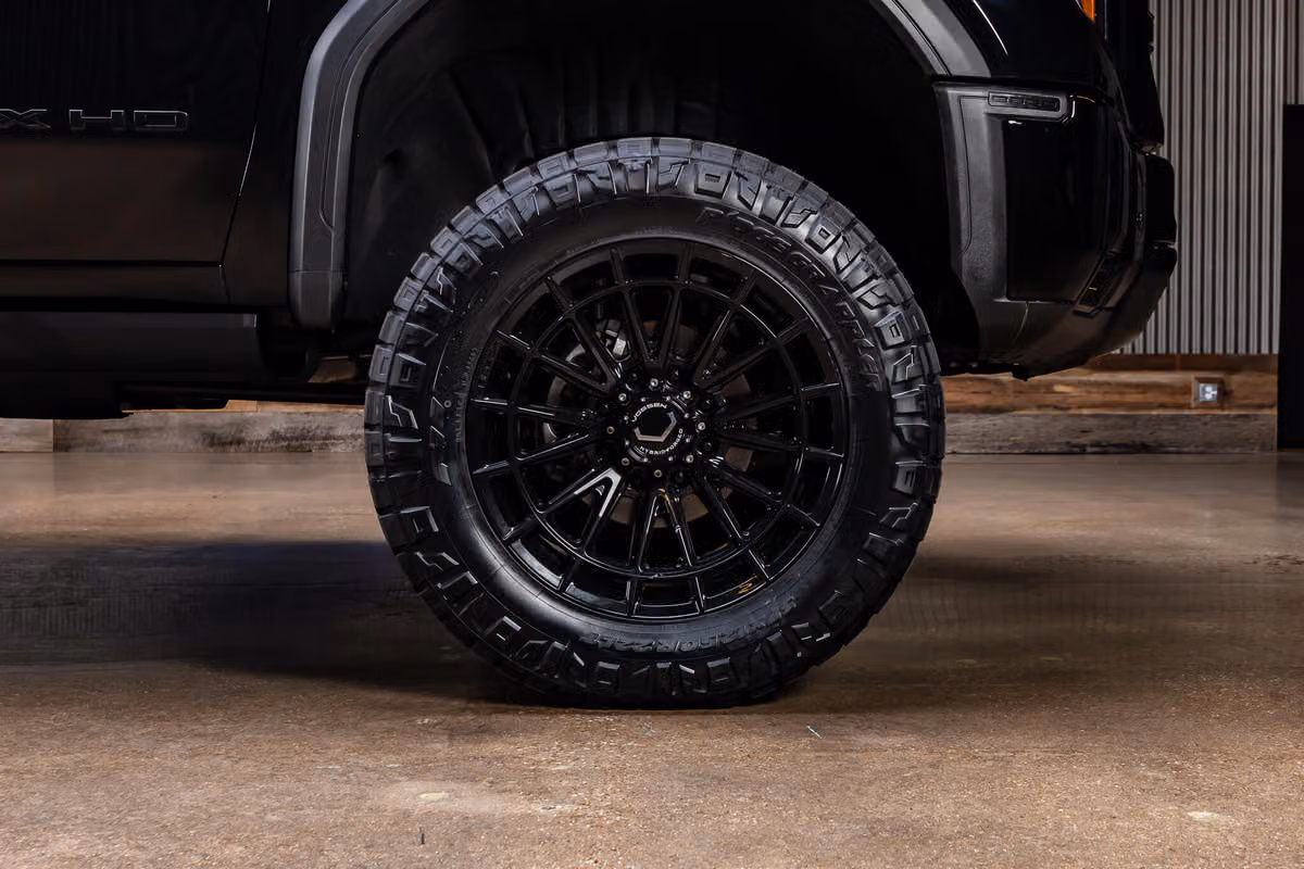 2025 GMC Sierra 2500HD AT4X Crew Cab