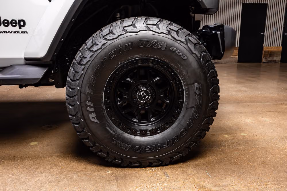 2025 Jeep Wrangler Sahara Image 12
