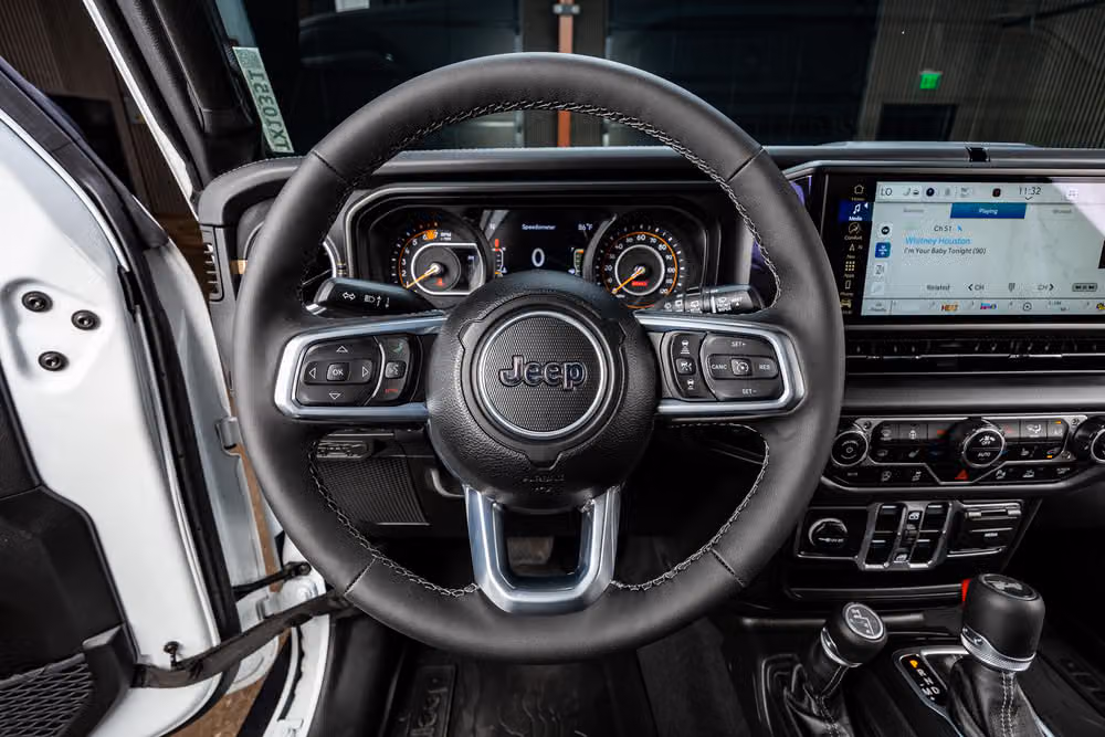 2025 Jeep Wrangler Sahara Image 19