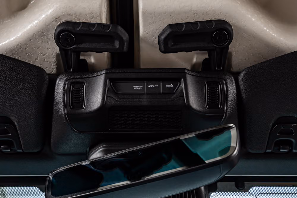 2025 Jeep Wrangler Sahara Image 30