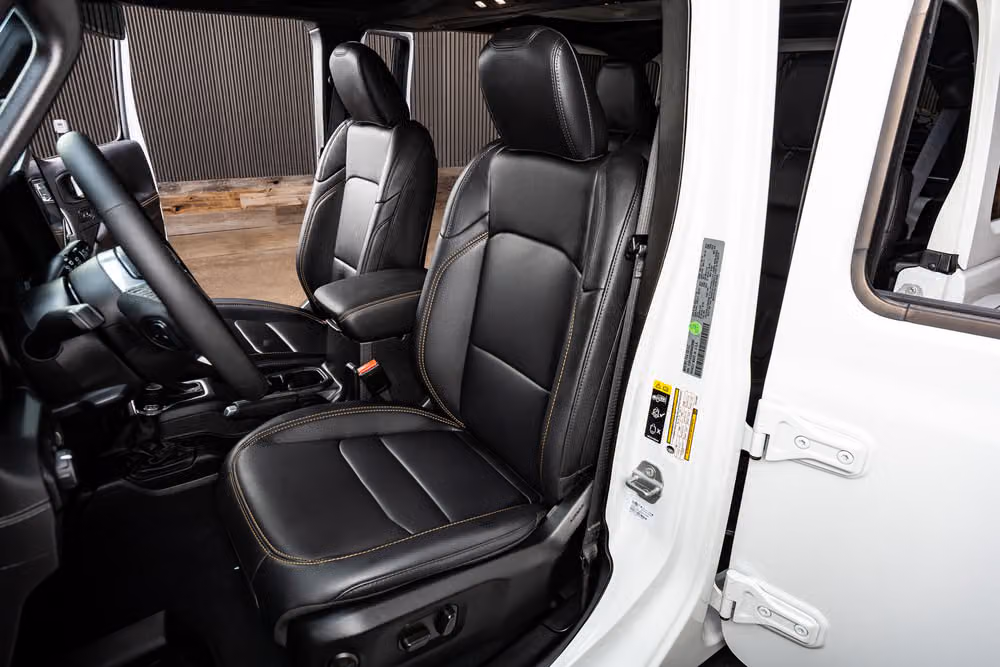 2025 Jeep Wrangler Sahara Image 31